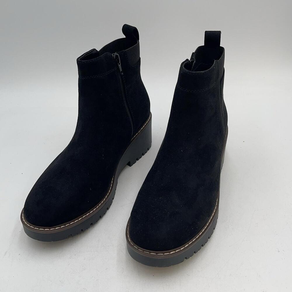 Kohl's Boots Womens Black Faux Suede Ankle Zip Lug Sole Bootie Wide Size 10 W